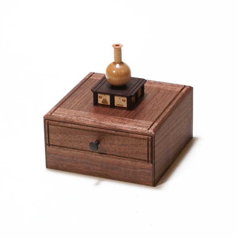 Alchemist Puzzle Box - By Osamu Kasho