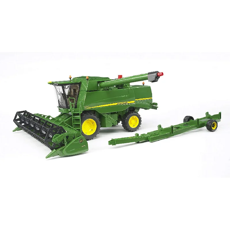 Bruder John Deere T670i Combine Harvester